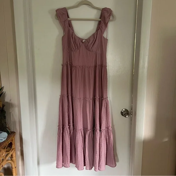 Blush Pink Dress - Picture 1 of 5